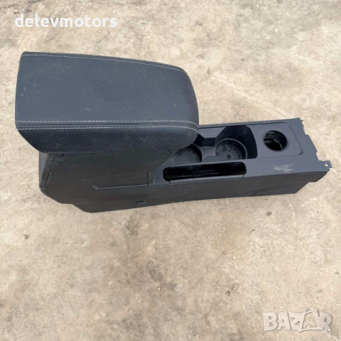 363155060R подлакътник от Dacia Duster 2, 1.0 LPG (HMMT) 91 кс., Бензин/Автогаз(LPG), двигател H4D48