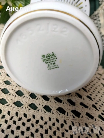 KPM Royal porcellan ваза ажур , снимка 6 - Вази - 54580009