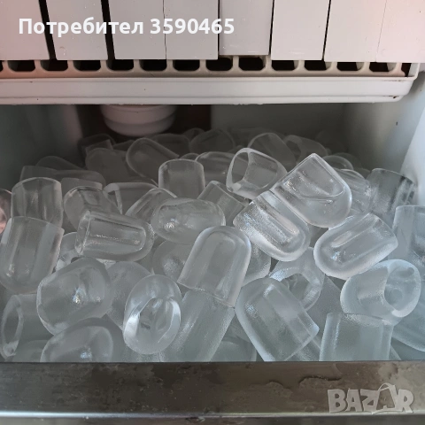 Професионален ледогенератор, снимка 3 - Обзавеждане за заведение - 54573631