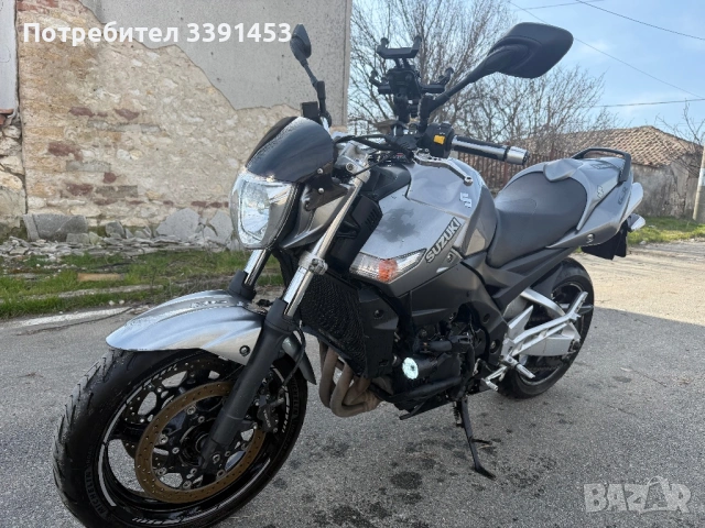 Suzuki GSR 600 2011г., снимка 8 - Мотоциклети и мототехника - 54589809