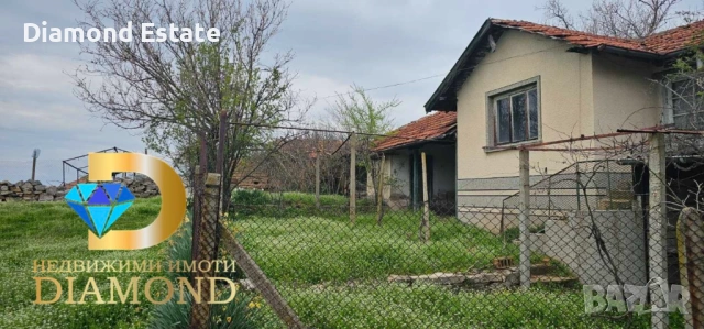 Двуетажна къща в село Елена, обл. Хасково, снимка 6 - Къщи - 54326348