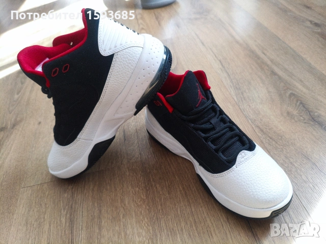 Nike Air Jordan Max Aura 2 36.5 (CN8094-100) – нови, оригинални