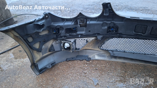 Оригинален AMG пакет броня,предна, задна и прагове за CLK w209, снимка 11 - Части - 54646904