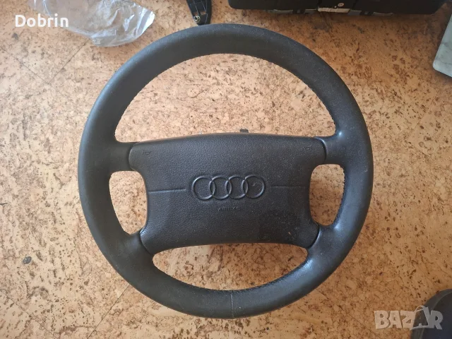 За Audi A4 B5 Волан, огледала, табло