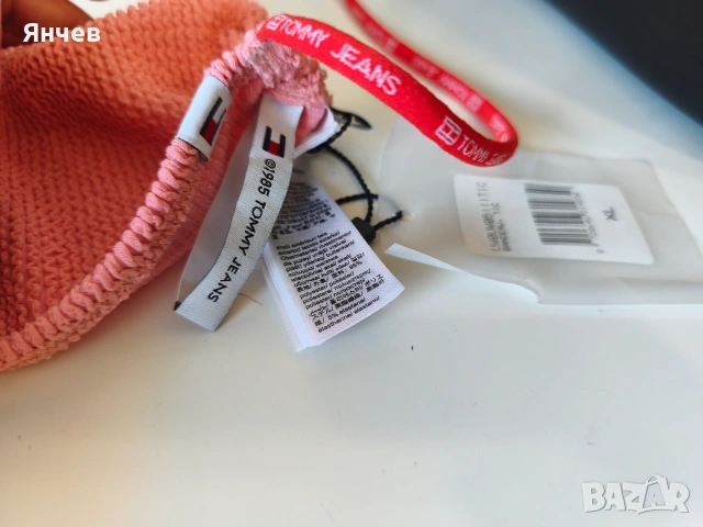Горнище на бански Tommy Jeans ново XL/L, снимка 2 - Бански костюми - 55002156