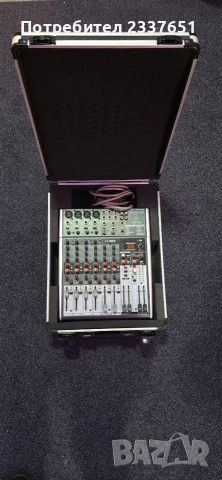 Смесителен пулт Behringer Xenyx X1204USB + Твърд куфар Thomann, снимка 2 - Други - 55192691