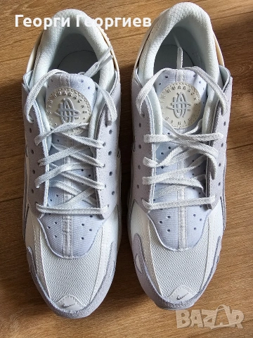 Nike Air Huarache Runner номер 44, снимка 2 - Маратонки - 54503324