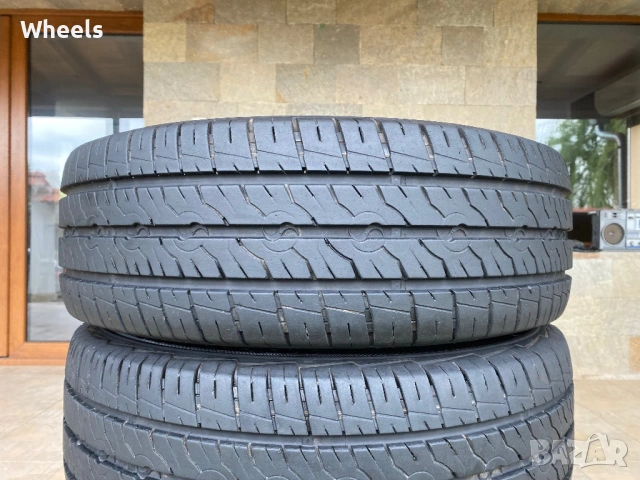 4бр. Бусови Летни гуми 215/65/16C Semperit Van-Life 2 109/107T, снимка 4 - Гуми и джанти - 54484416