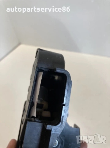 Механизъм за заключване на предна дясна врата за Volvo C30 1.6 TDI 109HP (2012) 30799301, снимка 2 - Части - 54125435