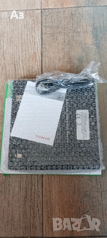 Външно DVD/CD записващо устройство, снимка 3 - Друга електроника - 54042409