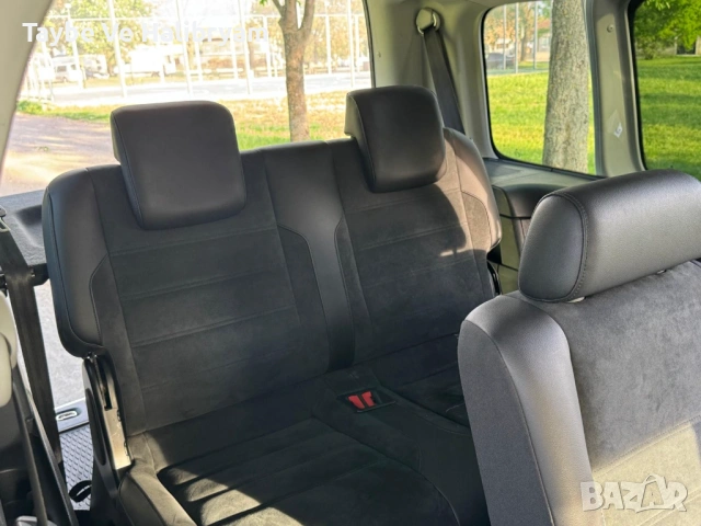 VW Caddy MAXI 4 MOTION 2.0D 150ps, снимка 11 - Автомобили и джипове - 54548239