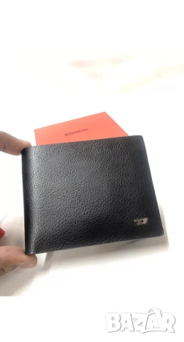 Оригинални мъжки портфейли Calvin Klein и Diesel, снимка 4 - Портфейли, портмонета - 55207435