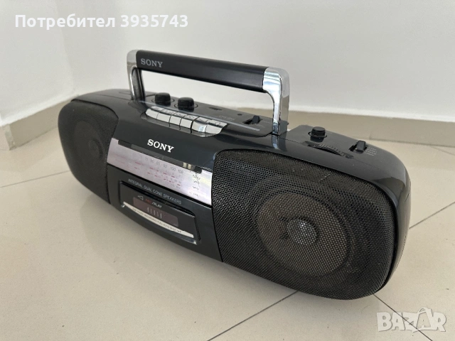 Sony CFS-B5S радиокасетофон + подарък, снимка 4 - Радиокасетофони, транзистори - 54396942