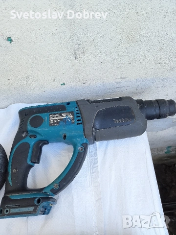 професионален перфоратор Makita 18v , снимка 2 - Перфоратори - 54392117
