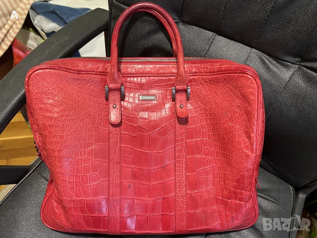 Чанта за лап-топ от алигатор Giorgio Armani , снимка 10 - Чанти - 54976252