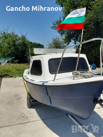 продавам лодка 