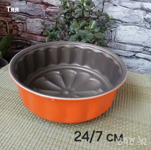 НОВА тефлонова форма за кекс