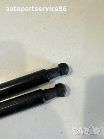 Газови амортисьори за багажник ляв и десен за Toyota Prius 1.8 Hybrid (2018) 68950-0WB20, снимка 3 - Части - 54216287