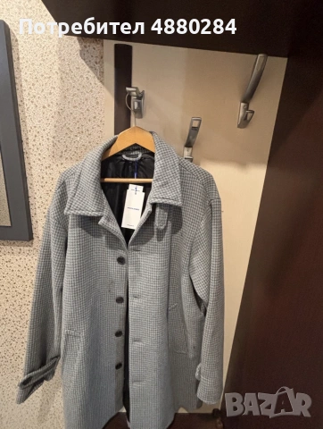 Преходно зимно палто Vermont на Jack & Jones в сив цвят. Размер - L, снимка 2 - Палта - 55251021