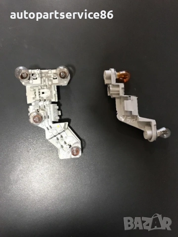 Комплект задни десни фасунги, странична светлина за Volvo V50 (2003-2008) 30698920