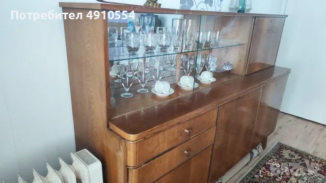 Продавам ретро бюфет. , снимка 2 - Бюфети - 55571343