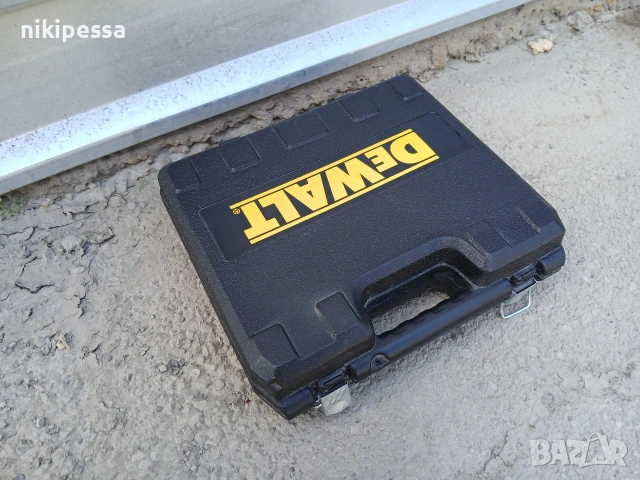 Акумулаторен винтоверт dewalt , девалт, снимка 2 - Винтоверти - 54835520