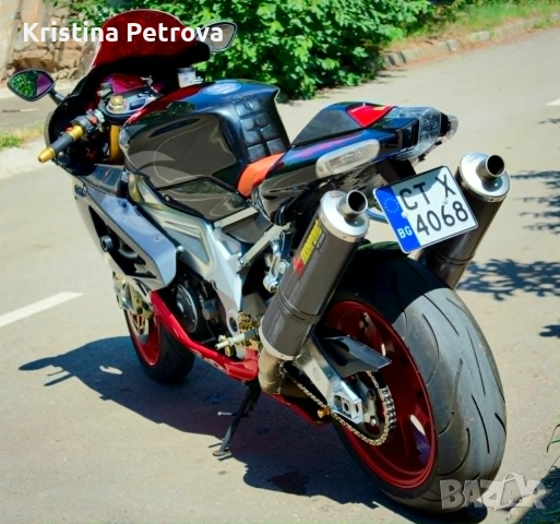 Aprilia RSV4 1 000 куб. м, 2008 г., снимка 2 - Мотоциклети и мототехника - 55263162