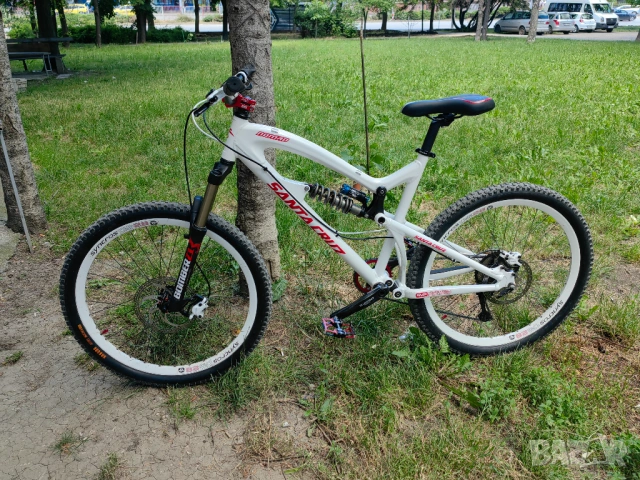Santa Cruz Nomad custom build 26" отличен, снимка 8 - Велосипеди - 54909877