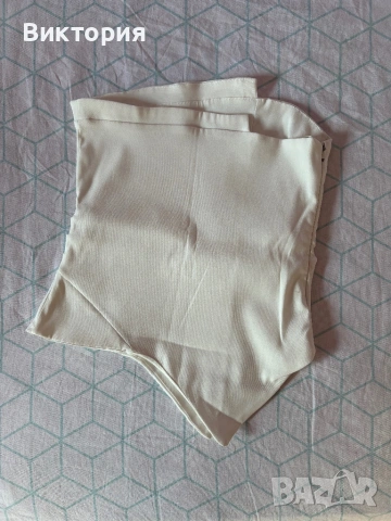 Асиметричен топ Zara 	, снимка 2 - Корсети, бюстиета, топове - 54728397