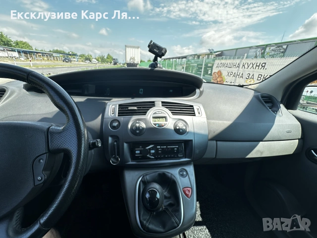 Рено Ценик 2.0 Т Бензин, снимка 9 - Автомобили и джипове - 55160883