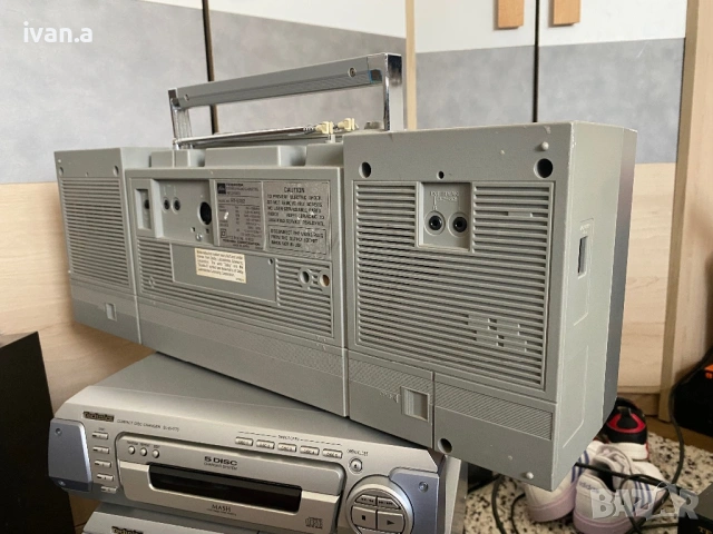 Toshiba RT-S782, снимка 4 - Радиокасетофони, транзистори - 54720286