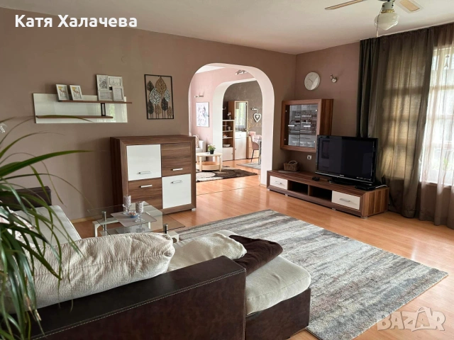  Просторен Четиристаен имот под наем в кв. Бриз , снимка 7 - Апартаменти - 54869896
