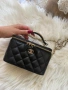 Chanel Vanity Bag чанта, снимка 4