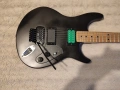 Електрическа китара Behringer Super Strat style в отлично състояние., снимка 2