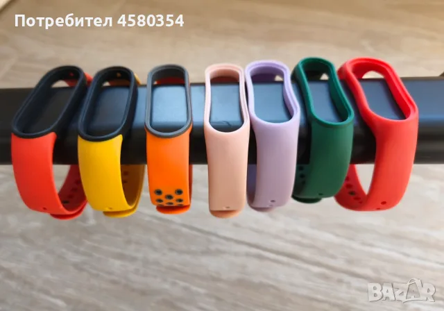 Смарт гривна Xiaomi Mi Band 6 + 7 каишки, снимка 3 - Смарт гривни - 55610906