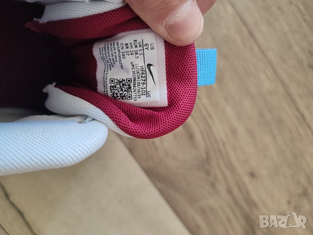 Свежи баскетболни маратонки Nike, унисекс моделче, размери 38.5 и 39, снимка 9 - Детски маратонки - 55208088