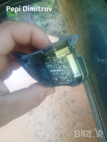 Превключвател за силата на звука на радиото на волана за Volvo S60 2002 9485685, снимка 3 - Части - 54861085
