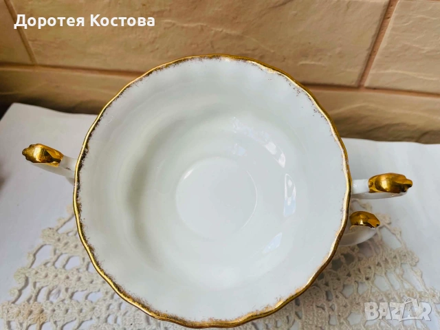 ROYAL ALBERT красиви купички от Англия от костен порцелан с 2 дръжки, снимка 7 - Антикварни и старинни предмети - 55227602