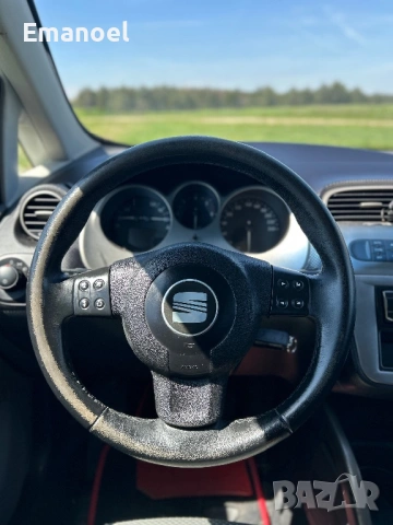 SEAT ALTEA 2.0TDI, снимка 15 - Автомобили и джипове - 54461967