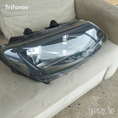 Десен фар Seat Alhambra / Volkswagen Sharan Алхамбра / Шаран , снимка 4 - Части - 54678468