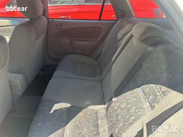 Toyota Corolla 1.3 , снимка 7 - Автомобили и джипове - 55508794