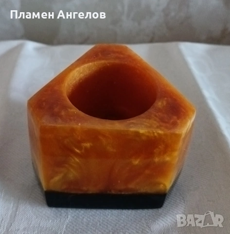 Моливник, цигаретник Кехлибарен Каталин, Бакелит. , снимка 3 - Други ценни предмети - 54952020