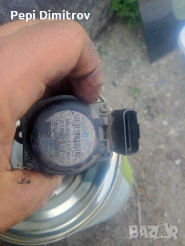 EGR клапан за 1.6 hdi - Peugeot / Citroen - 9649358780 / Пежо Ситроен Форд / егр вентил