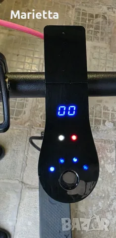 Електрическа тротинетка Turbo-X E-scooter Pro 2, снимка 3 - Скутери и тротинетки - 55640772