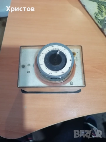 Продавам реле за време