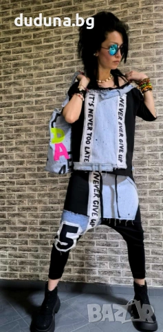 Страхотен дамски сет, дънки потури и блуза с деним! 