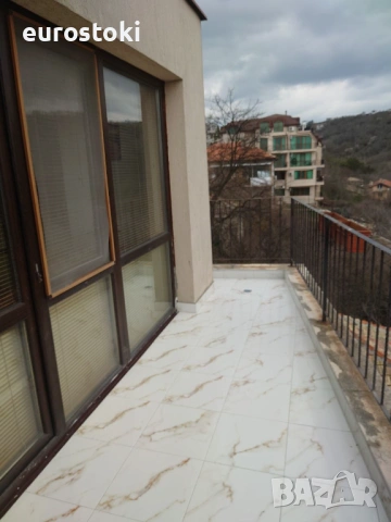 Продава се двустаен, обзаведен апартамент близо до морето в Балчик, снимка 6 - Апартаменти - 53959099