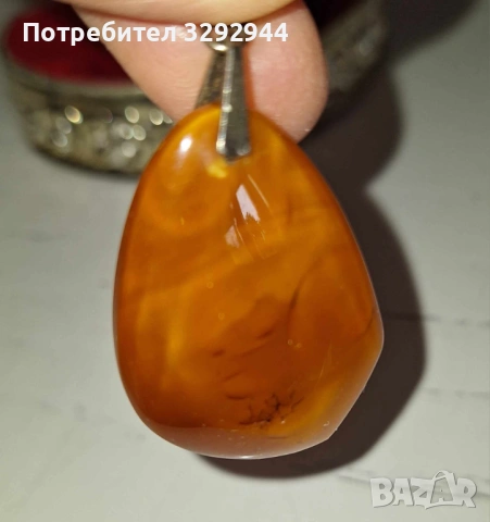 Медальон кехлибар