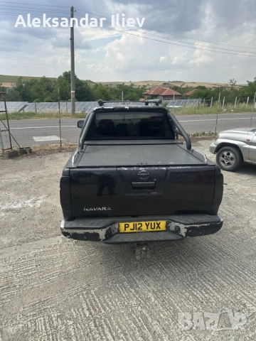nissan navara 2.5d 190кс на части автоматична кутия нисан навара , снимка 4 - Автомобили и джипове - 55151121