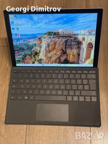 Microsoft Surface Pro 6 i5-8350U/8RAM/256SSD/Intel UHD Graphics 620/QHD Touch